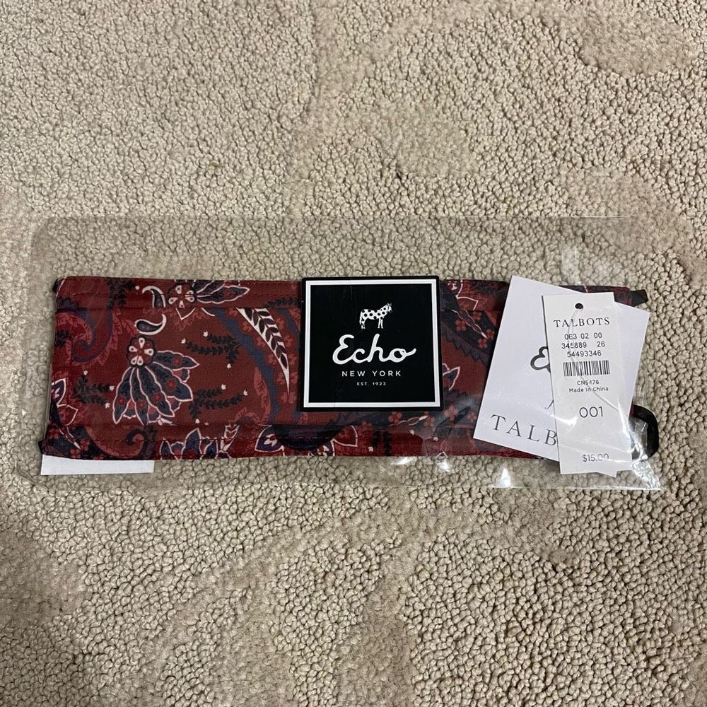 💕Echo New York for Talbots Women’s Red Navy Paisley Mask NWT